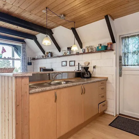 6 Person Holiday In Bogense