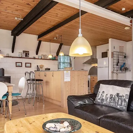 6 Person Holiday In Дом отдыха